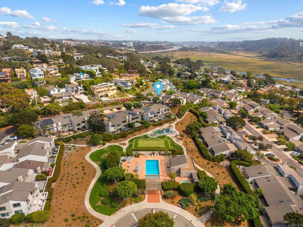 https://cdn.realtyfeed.com/cdn/127/306527539/33a1c6153df90f705cda61d21d2f362e.webp