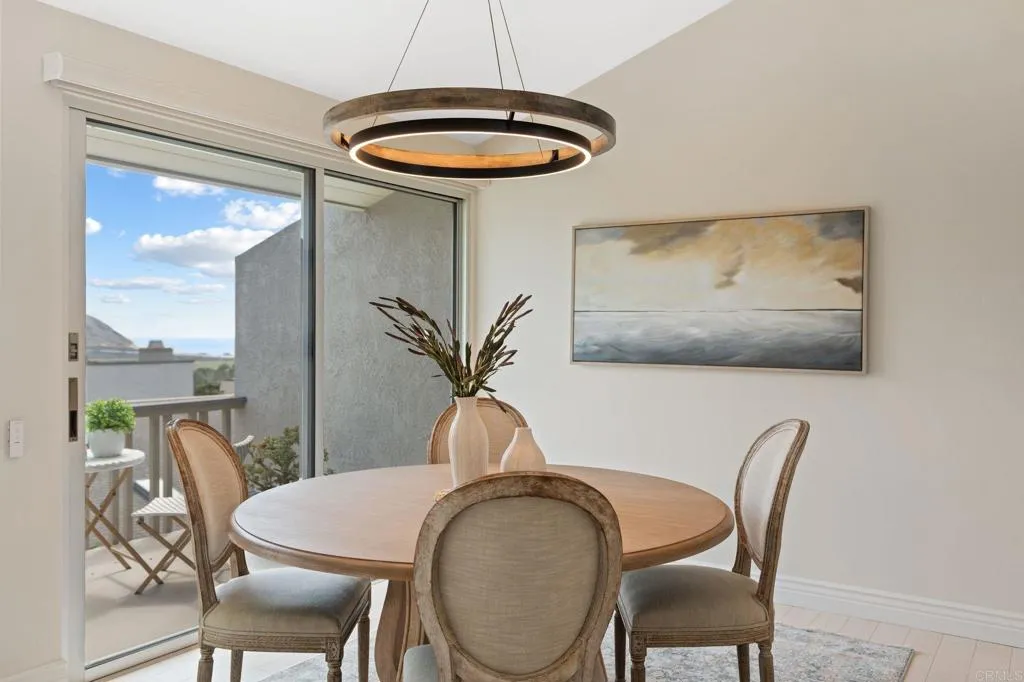 https://cdn.realtyfeed.com/cdn/127/306527539/632e5c07dec349ea7fa73971bf30a05a.webp