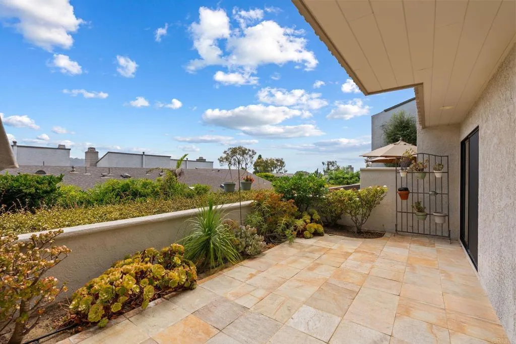 https://cdn.realtyfeed.com/cdn/127/306527539/c3896dee03b7ca906ac4a524549207a5.webp