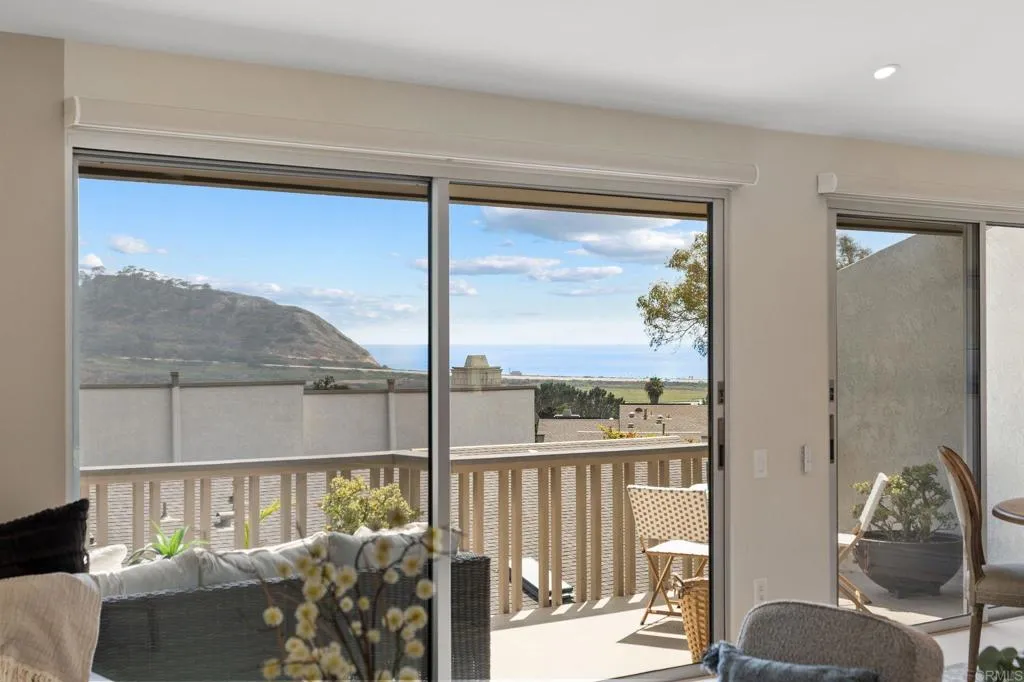https://cdn.realtyfeed.com/cdn/127/306527539/d06ad63a172cbaa0932f291740ae85bb.webp