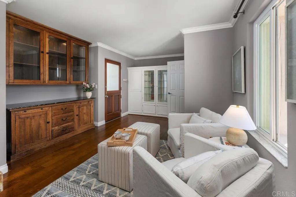 https://cdn.realtyfeed.com/cdn/127/306527545/f2fd1c856085187a86f849368dd67dc9.webp