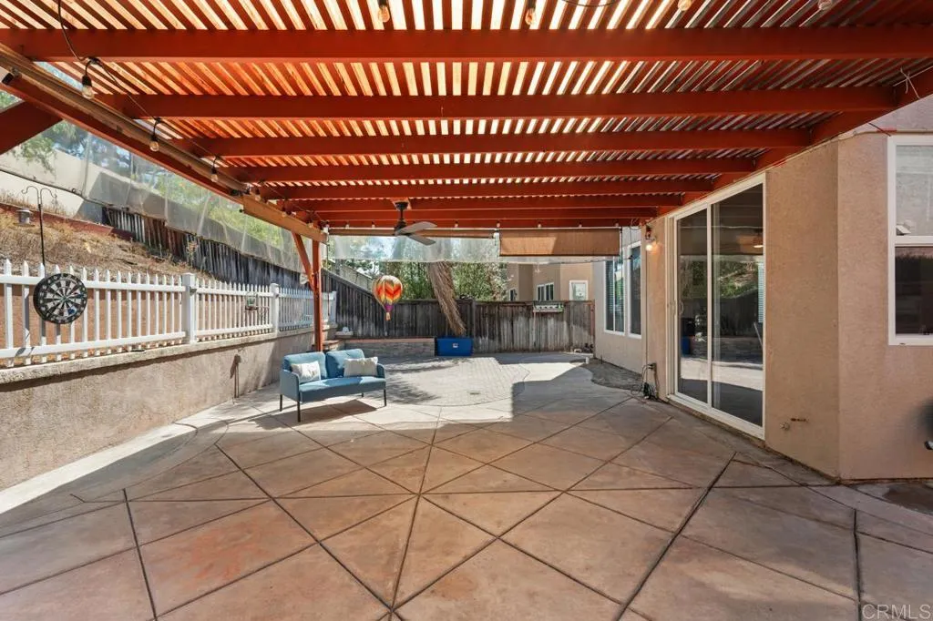 https://cdn.realtyfeed.com/cdn/127/306527547/18c24604fe57d66a0f9f1898ccf51d7d.webp