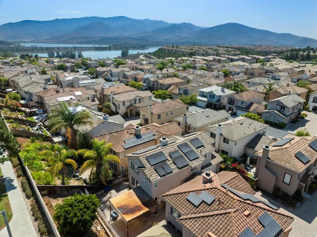 https://cdn.realtyfeed.com/cdn/127/306527547/4947d84bea46dd270503e4fb9cdc0038.webp