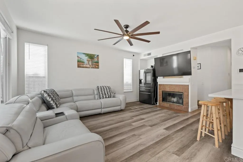 https://cdn.realtyfeed.com/cdn/127/306527547/bb234ffb61e5f959f39c3250bee138bf.webp