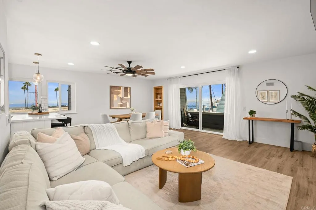 https://cdn.realtyfeed.com/cdn/127/306527589/2e80323fd167582c5a933bd5f3db9a10.webp