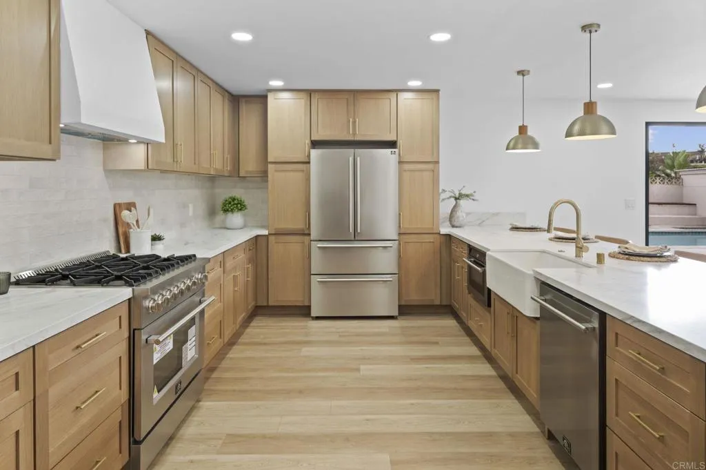 https://cdn.realtyfeed.com/cdn/127/306527596/f3f9325106d09684c3c4ad0b26e5108d.webp