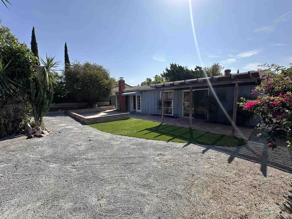 https://cdn.realtyfeed.com/cdn/127/306527664/3678d702eec645eb67ccacbeceeaf1f4.webp