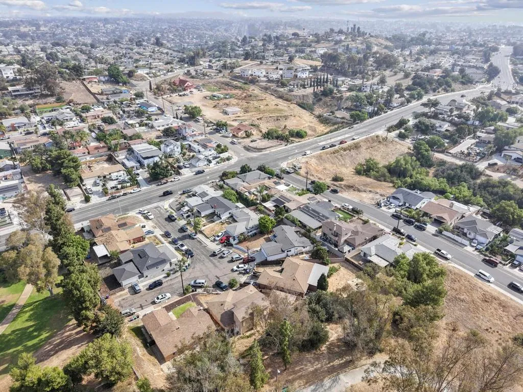 https://cdn.realtyfeed.com/cdn/127/306527775/5f1d07c056c11732677af02779836765.webp
