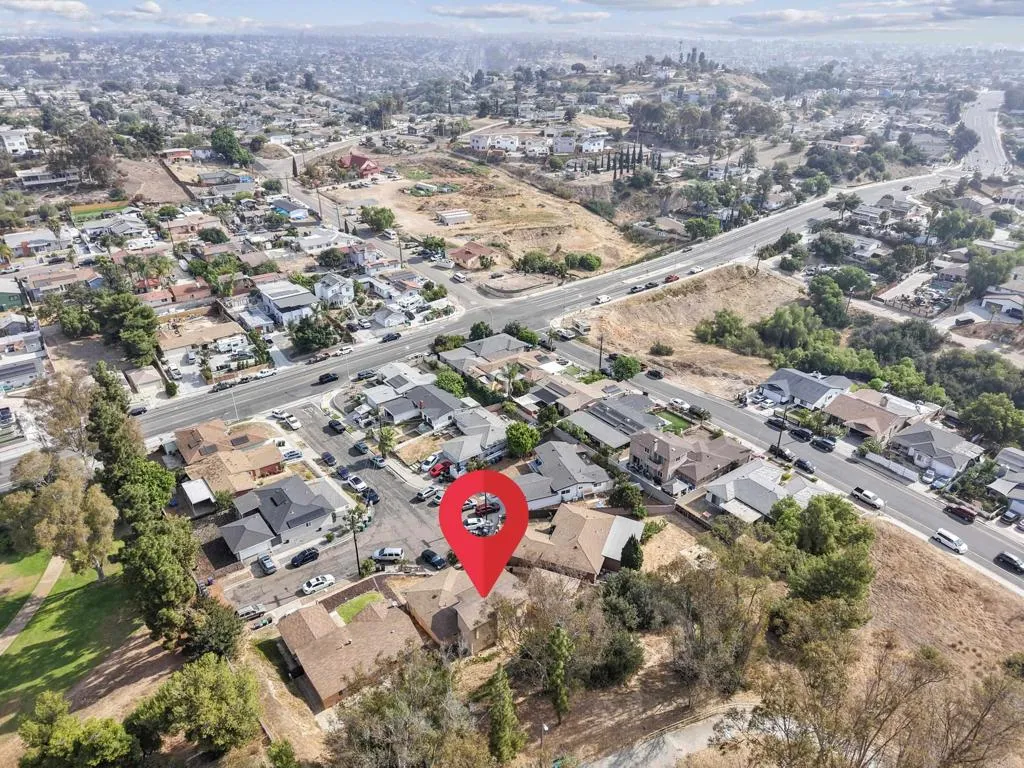 https://cdn.realtyfeed.com/cdn/127/306527775/bf37c284f10b798dc22e2ba4715f64a0.webp