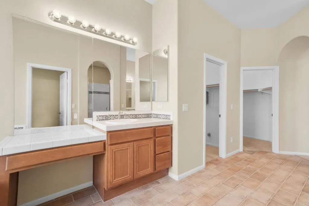 https://cdn.realtyfeed.com/cdn/127/306527808/d5f17665c75a9144ef92b57ee94e6e63.webp