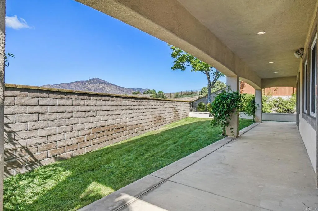 https://cdn.realtyfeed.com/cdn/127/306527808/d82b817d769cec7bfd624fb9f0597874.webp