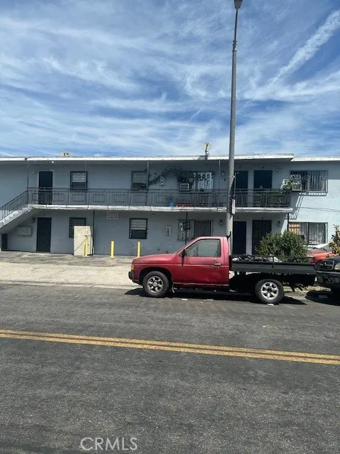 9222 S San Pedro Street, Los Angeles, CA 90003 - Photo 3 of 4, Los Angeles, CA