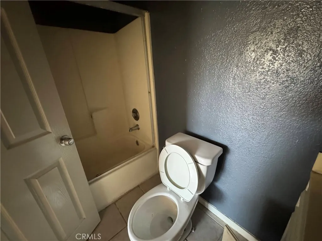 https://cdn.realtyfeed.com/cdn/127/306527881/59bb9a929457d089691b850a168ed7ad.webp