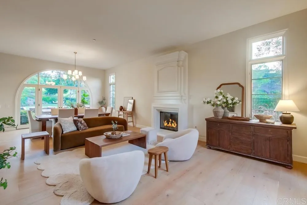 https://cdn.realtyfeed.com/cdn/127/306527959/87238beec2e89c6c992c9ceb0e301455.webp
