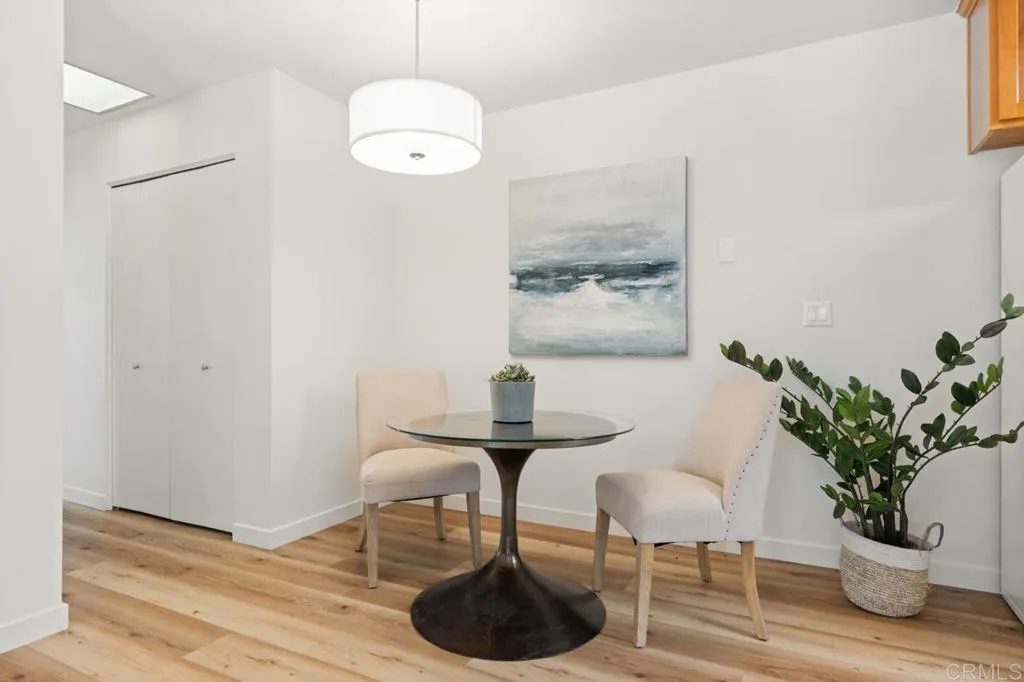https://cdn.realtyfeed.com/cdn/127/306528003/191cfc459d3d2b6da4fe549e5e46859a.webp