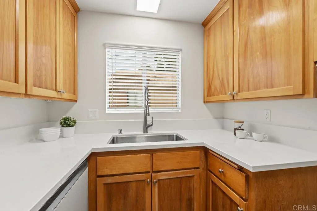 https://cdn.realtyfeed.com/cdn/127/306528003/3354628c90a8b69100e9b04edec152e7.webp