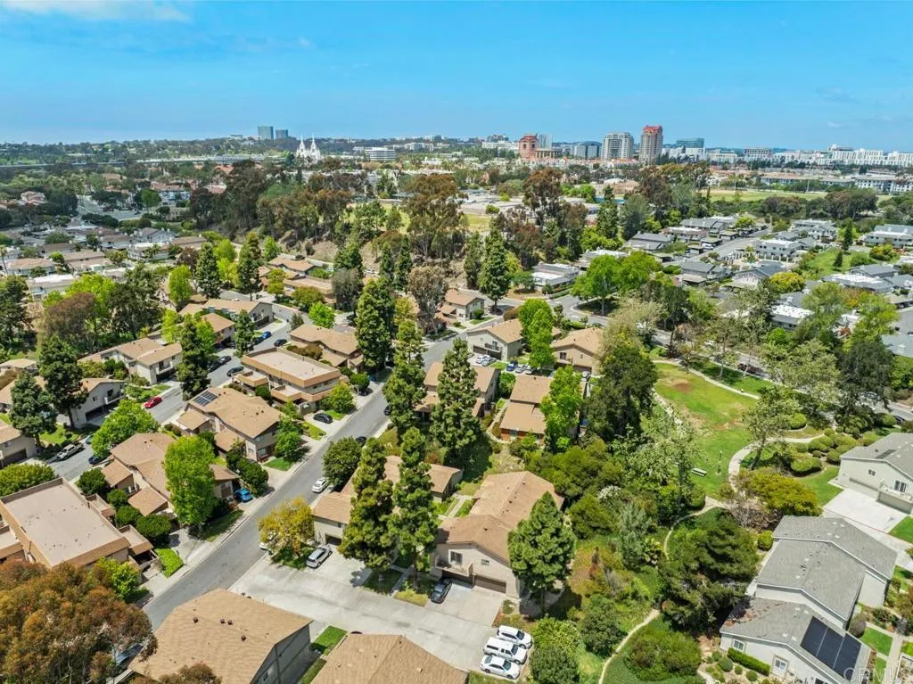 https://cdn.realtyfeed.com/cdn/127/306528003/4315a6d058acc17ed88782d2df123dcd.webp