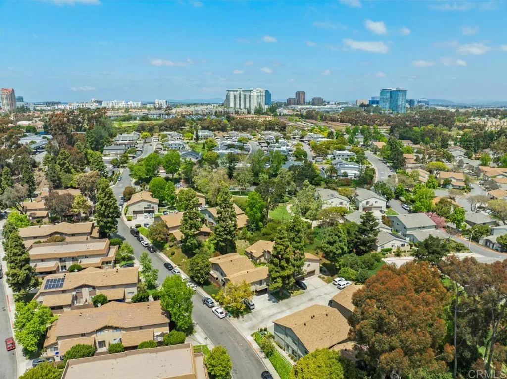 https://cdn.realtyfeed.com/cdn/127/306528003/a0ac643f199f78defdd8b54808a53506.webp