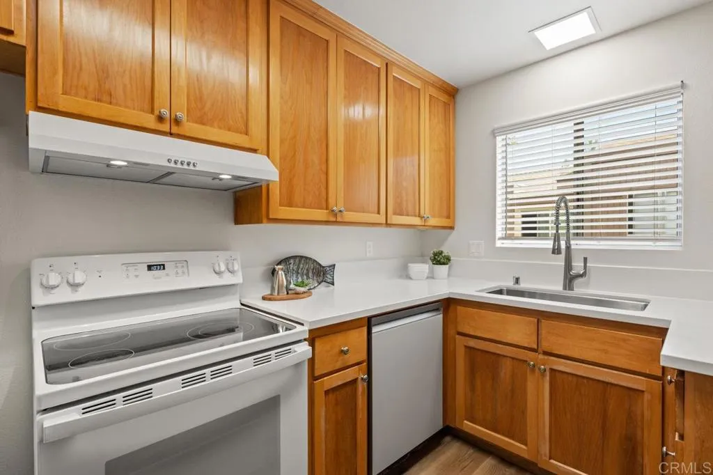 https://cdn.realtyfeed.com/cdn/127/306528003/d4f9d8aa51eaea9de992b5c29046899a.webp