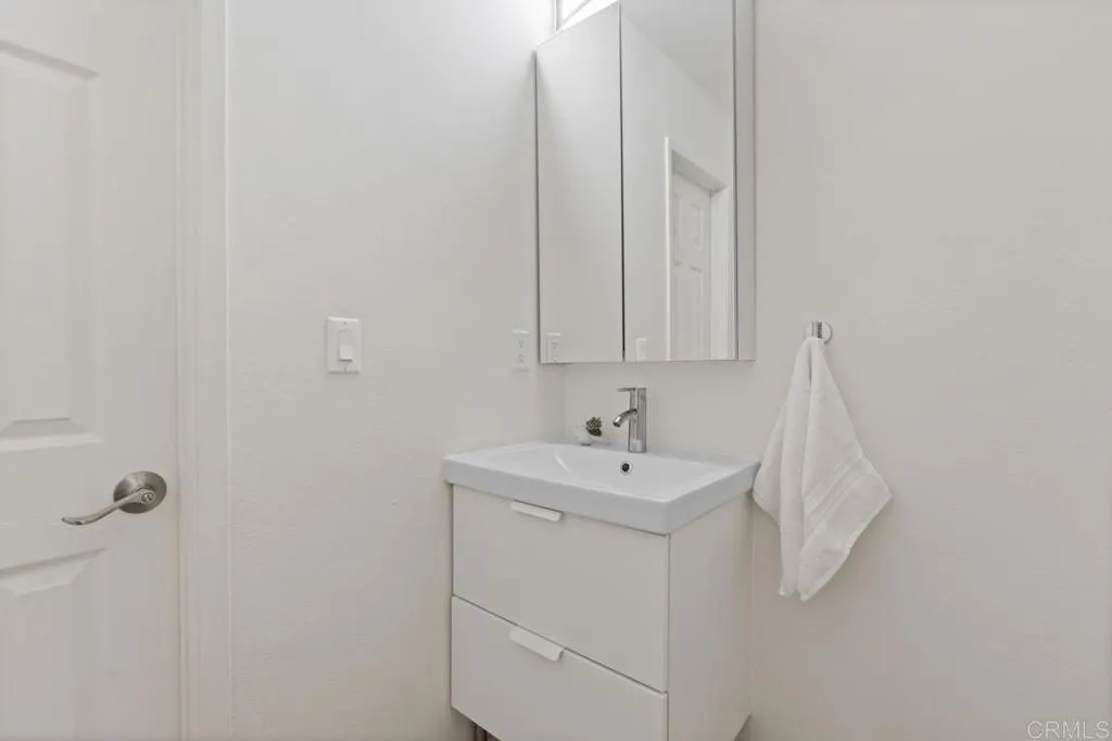 https://cdn.realtyfeed.com/cdn/127/306528003/fab05df4923e74eefdb10e05f571e425.webp