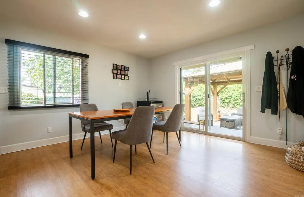https://cdn.realtyfeed.com/cdn/127/306528057/43b522bcd89125f9c05dc1ab8986f776.webp