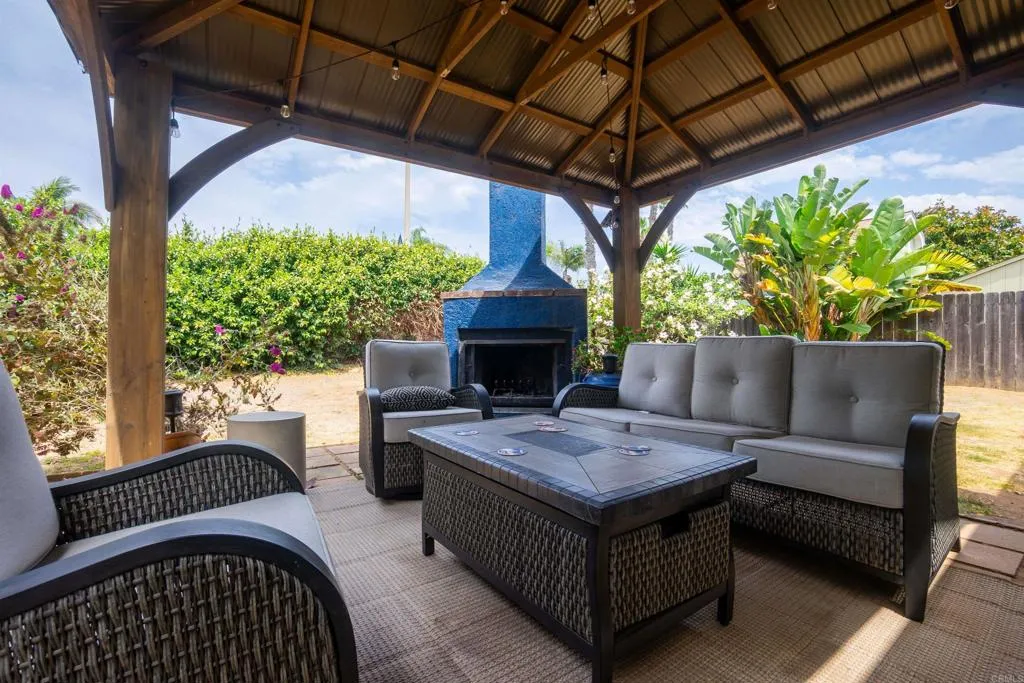 https://cdn.realtyfeed.com/cdn/127/306528057/9c1a0930f6dc8654a88540b5ecfa17b3.webp