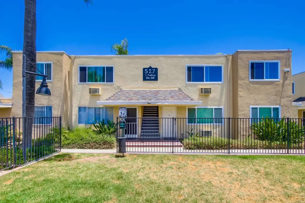 https://cdn.realtyfeed.com/cdn/127/306528091/f65de57ef801d2866089993c61a5be03.webp