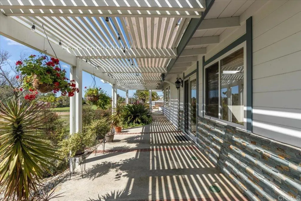 https://cdn.realtyfeed.com/cdn/127/306528143/b0af27875e0ae0e2e62f1a2e94dc53ea.webp