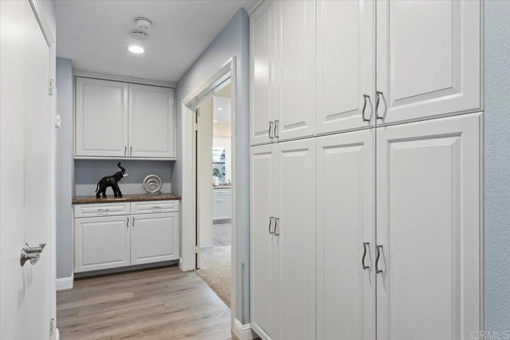 https://cdn.realtyfeed.com/cdn/127/306528143/ca9ccf0ad155b38b36f55ace017b7506.webp