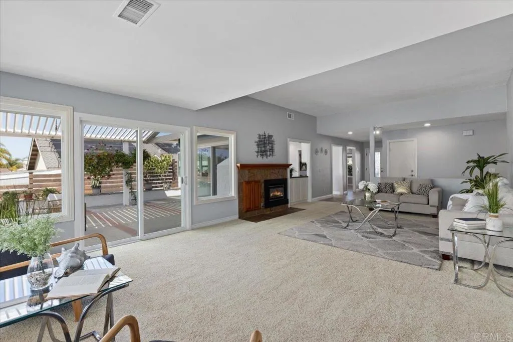 https://cdn.realtyfeed.com/cdn/127/306528143/f217e057a3baf6a0a8555d55ff073945.webp