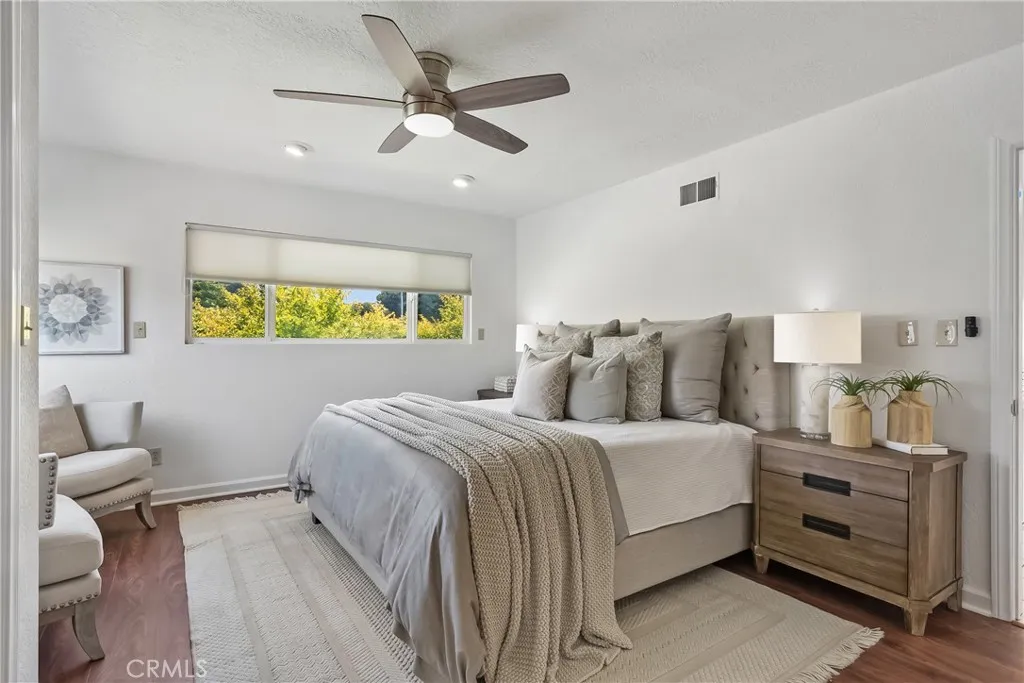 https://cdn.realtyfeed.com/cdn/127/306528245/d6048a8e94203f055a2c4316ca8d7bbc.webp