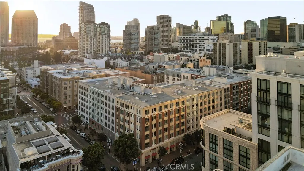 https://cdn.realtyfeed.com/cdn/127/306528248/efcdd99c58f226d45853d2158387f9a8.webp