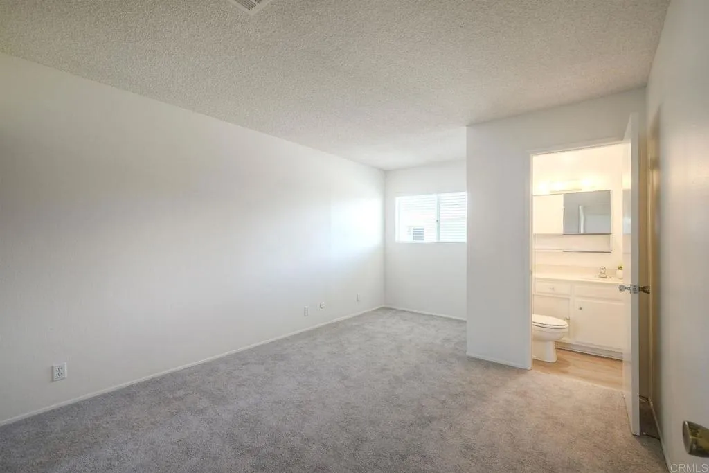 https://cdn.realtyfeed.com/cdn/127/306528332/504f334c3a68b5202cd4fb182ad53eb8.webp