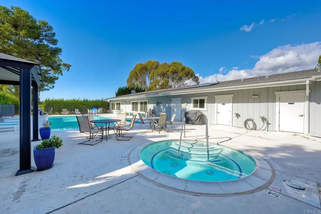 https://cdn.realtyfeed.com/cdn/127/306528332/a474c691168bd5a645376134371d4397.webp