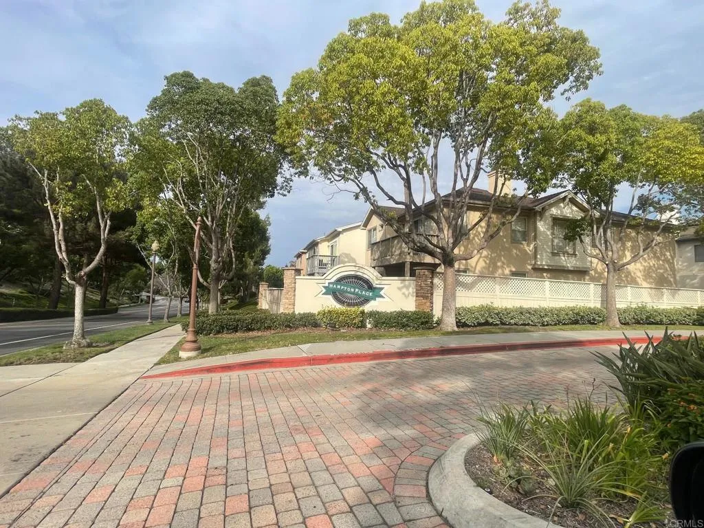 https://cdn.realtyfeed.com/cdn/127/306528341/1ba27d60dee7b638273b3f136721b72b.webp