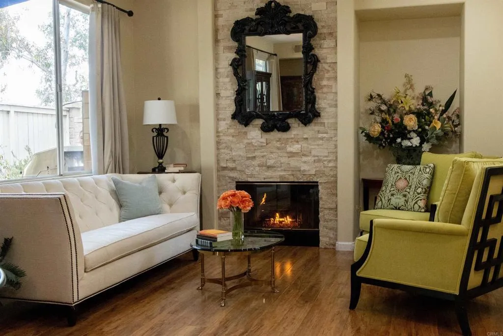 https://cdn.realtyfeed.com/cdn/127/306528341/b968946f7da34e3be5bc2da1a95eaf6b.webp