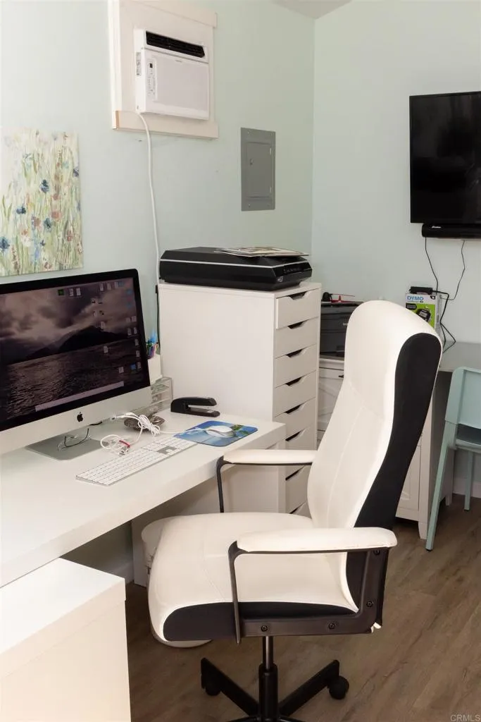 https://cdn.realtyfeed.com/cdn/127/306528341/dfee3356581a46e205cc9ce1b332d23b.webp
