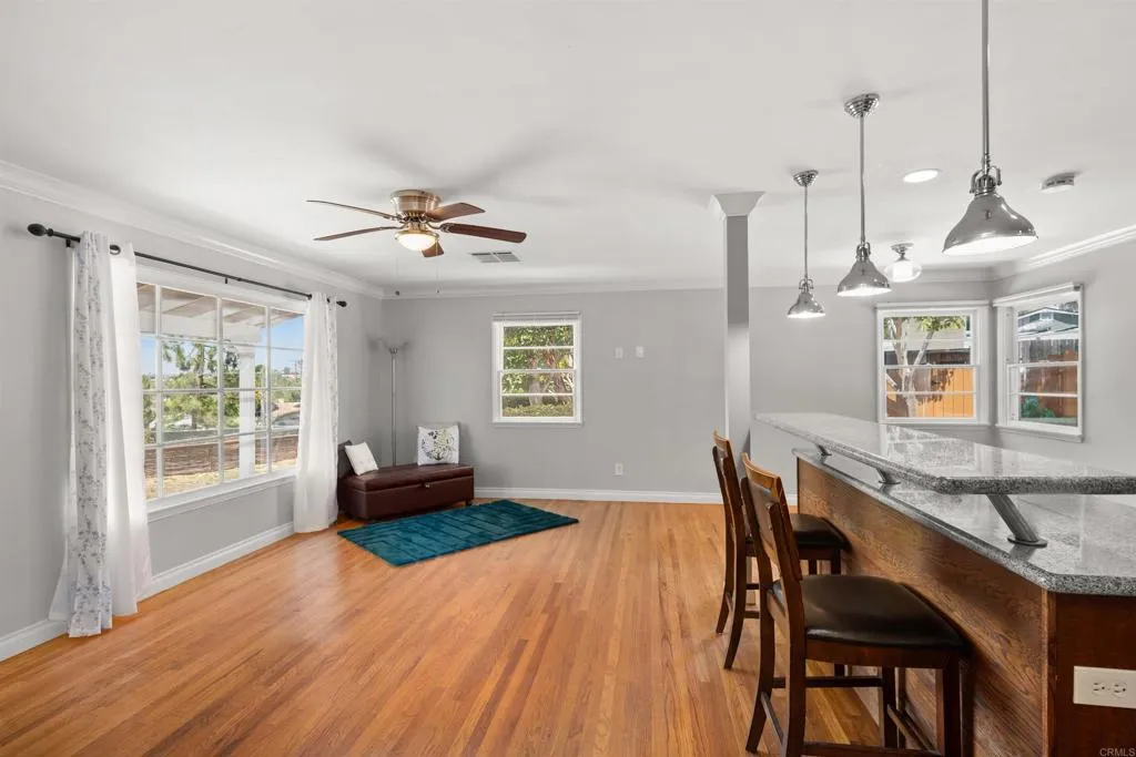 https://cdn.realtyfeed.com/cdn/127/306528361/2bed2c66d1affee71768b1807b945a94.webp