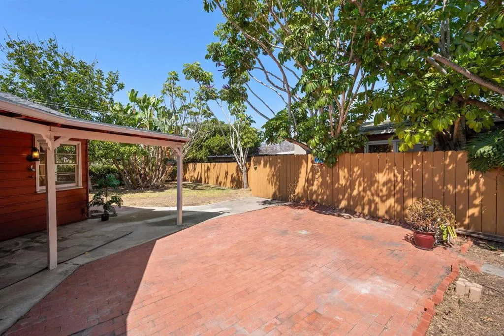 https://cdn.realtyfeed.com/cdn/127/306528361/58e08499d6d9e32d034be751e14cc73f.webp