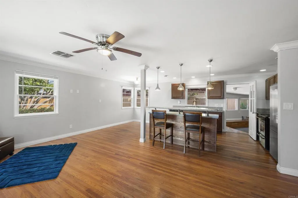https://cdn.realtyfeed.com/cdn/127/306528361/bb2d8f33e2fb1edd5d66338245adfbe5.webp