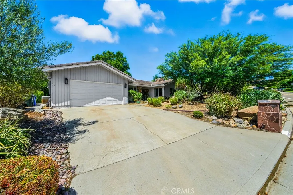 https://cdn.realtyfeed.com/cdn/127/306528363/3554c558ab3b5be42486483e2d911797.webp