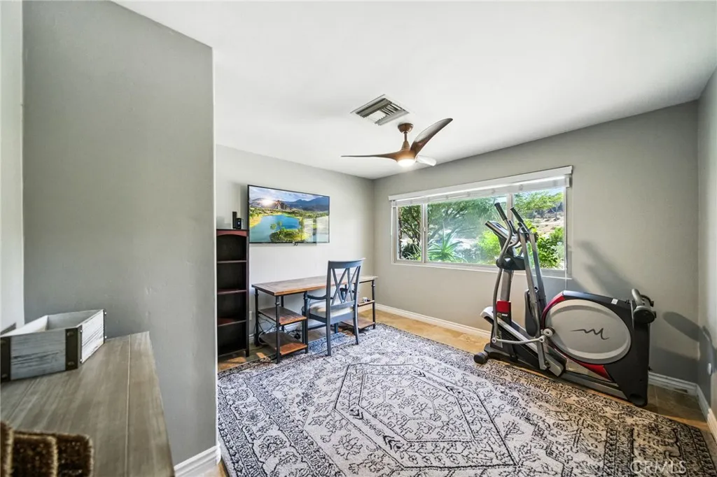 https://cdn.realtyfeed.com/cdn/127/306528363/456a72ecac1719fdee20bfa05ace7cff.webp