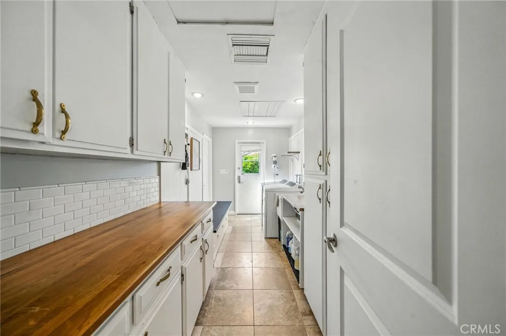 https://cdn.realtyfeed.com/cdn/127/306528363/732b5751b73f06f204e297f43680ccaf.webp