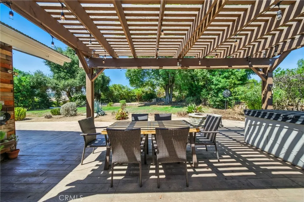 https://cdn.realtyfeed.com/cdn/127/306528363/f206d3ad0f66eed9eaa9011367789242.webp