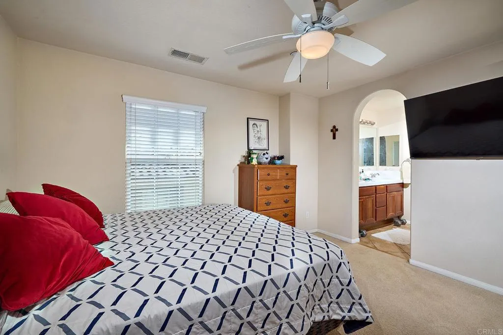 https://cdn.realtyfeed.com/cdn/127/306528364/d5a956ebd0c75a907e9b92667acc1931.webp