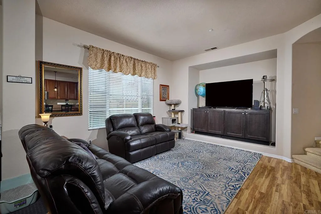 https://cdn.realtyfeed.com/cdn/127/306528364/d85e0d7cbf93bcf6d00f4ad5eecbe560.webp
