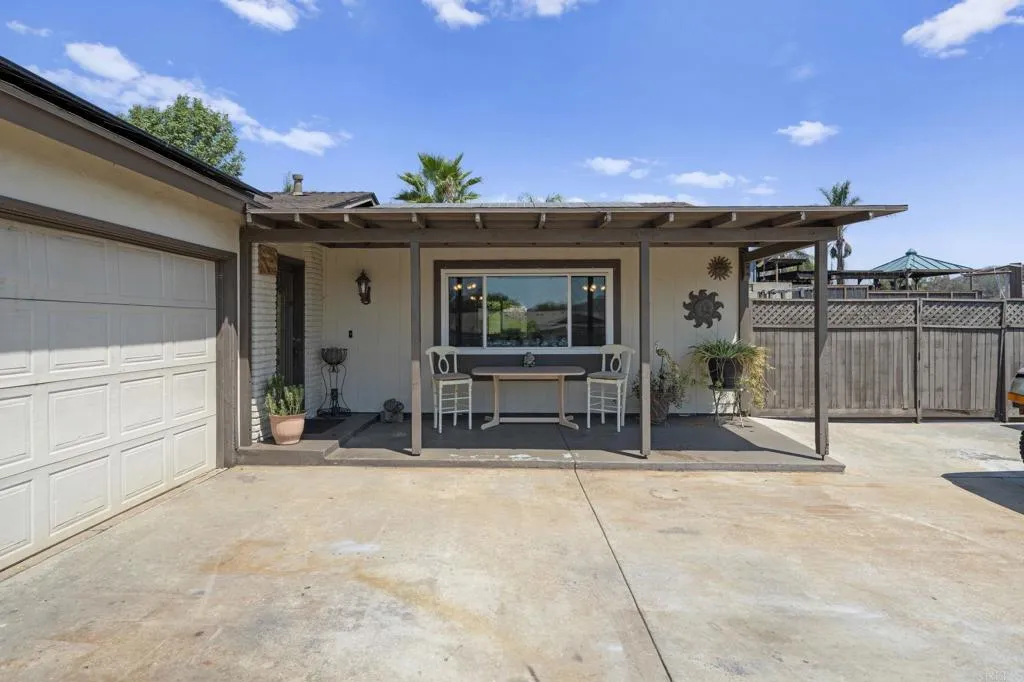https://cdn.realtyfeed.com/cdn/127/306528406/0e7060c8228beaecf469e34a4fe02a88.webp