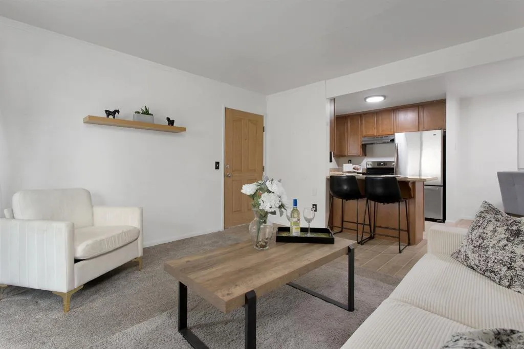 https://cdn.realtyfeed.com/cdn/127/306528407/663ffd223d6629aef4bf92c7bd188b78.webp