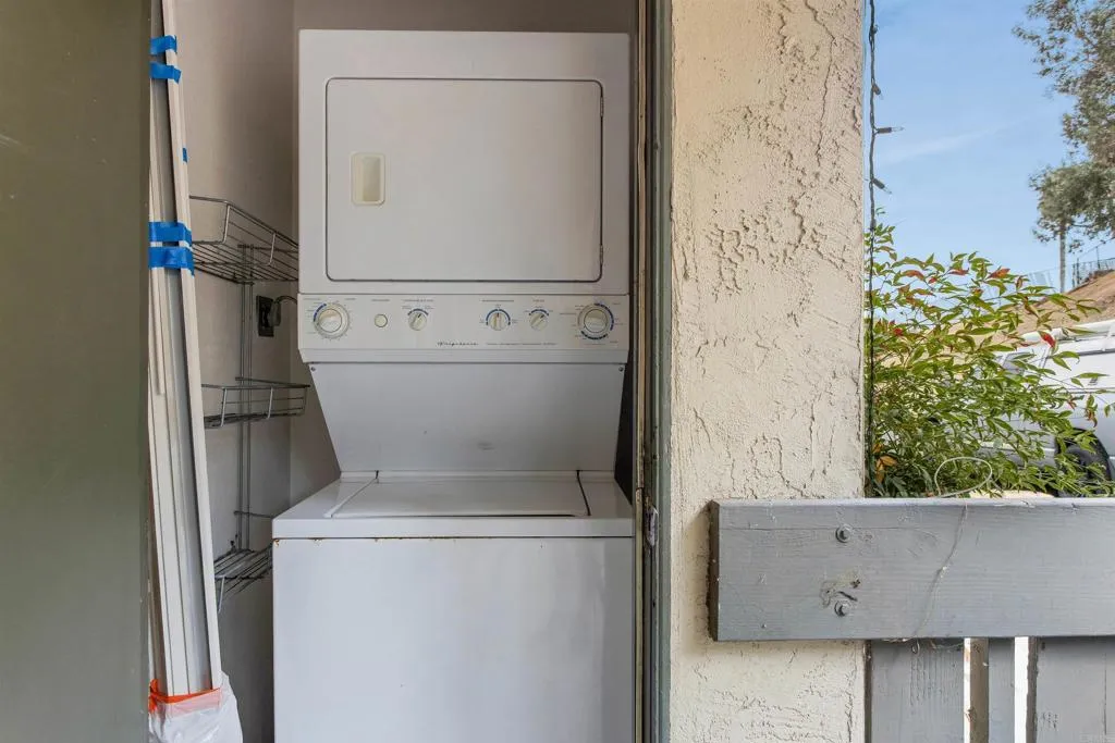 https://cdn.realtyfeed.com/cdn/127/306528407/eec7ff72b248a081f7feae1652224c88.webp