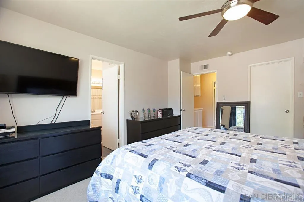 https://cdn.realtyfeed.com/cdn/127/306528428/86fce935d7d0279c5c0232a5cb1c4d56.webp